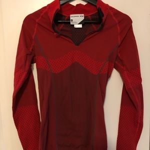 Salomon sport shirt